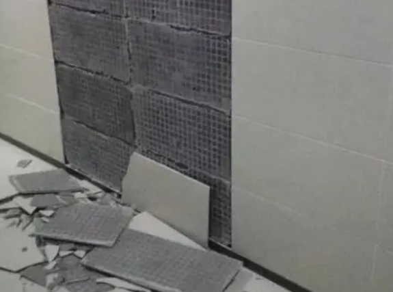 新沂瓷砖空鼓维修公司分享下新沂墙砖松动维修的知识